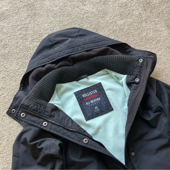 Hollister All Weather Jacket with Hood - Picture 2 of 7